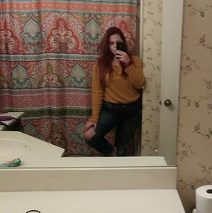 Meet your Posher, Jade